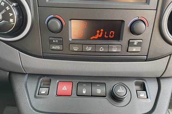 Peugeot Partner 23 of 24