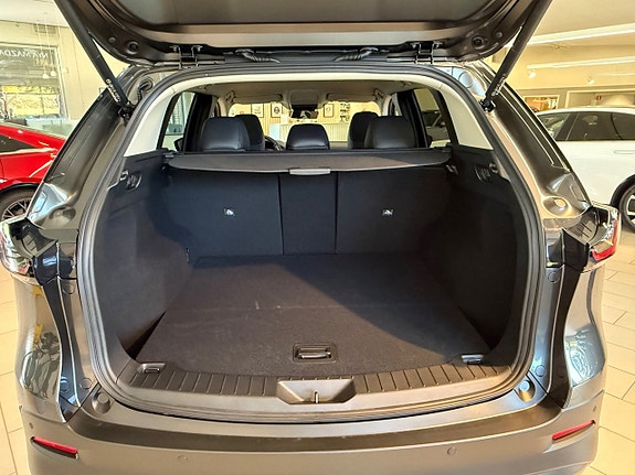 Mazda CX-5 9 of 16
