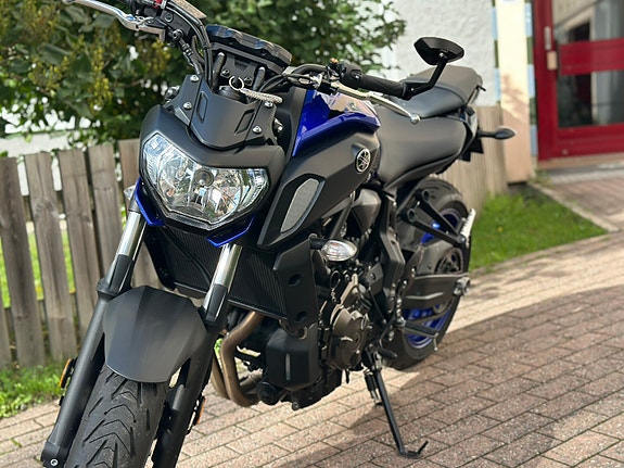 Yamaha MT-07 4 of 4