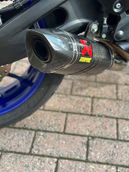 Yamaha MT-07 2 of 4