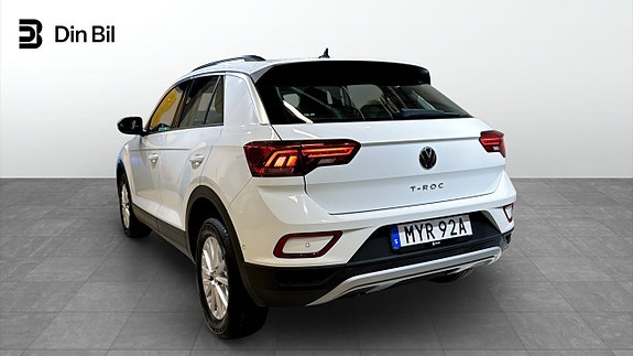 Volkswagen T-Roc 3 of 19