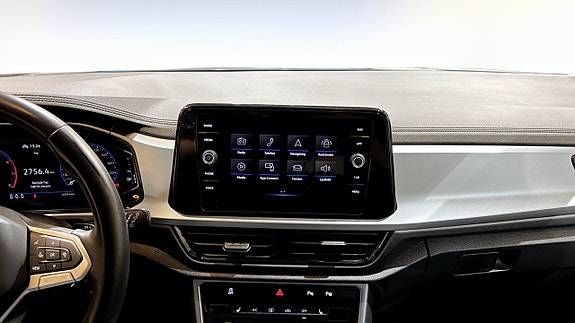 Volkswagen T-Roc 9 of 19