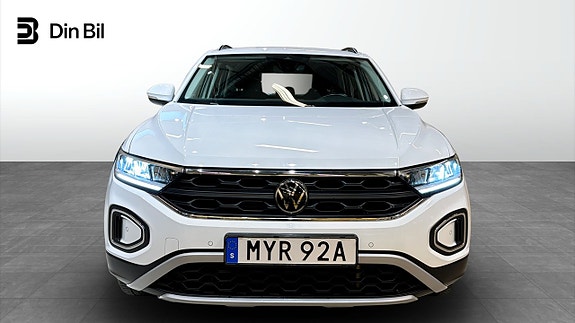 Volkswagen T-Roc 4 of 19
