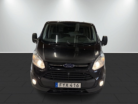 Ford Transit Custom 3 of 12