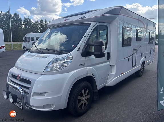 Bürstner NEXXO 729 // LÅGA ENKELBÄDDAR // ALDEVÄRME // 177HK 4 of 15