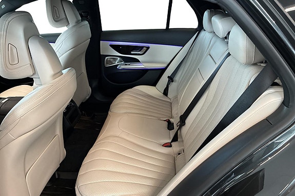 Mercedes-Benz E300 de 10 of 29