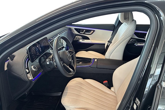 Mercedes-Benz E300 de 8 of 29