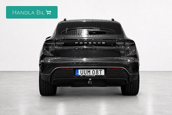 Porsche Macan 4 6 of 30
