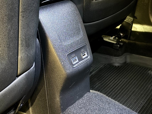 Peugeot 2008 7 of 18