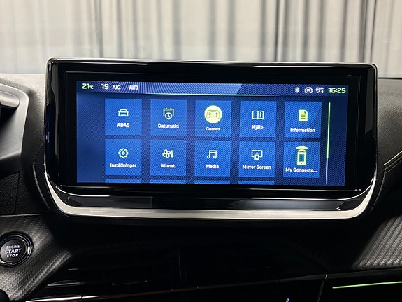 Peugeot 2008 16 of 18