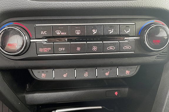 Kia XCeed 25 of 29