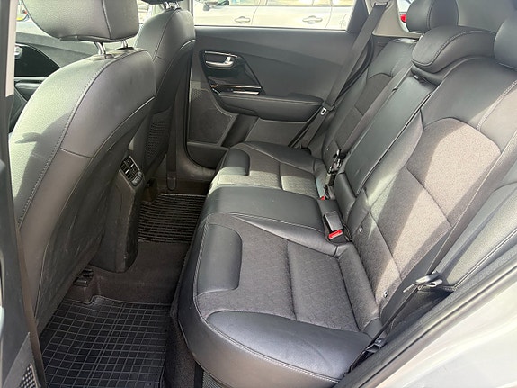 Kia Niro 16 of 19