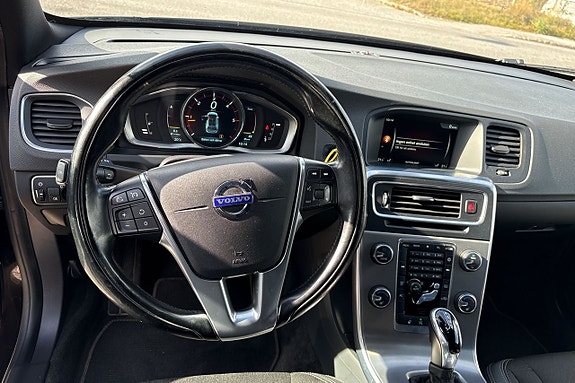Volvo V60 12 of 20