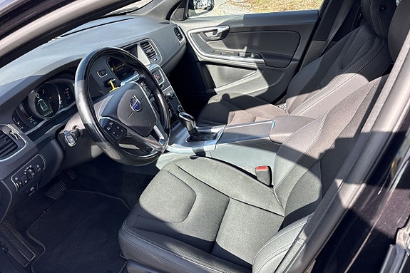 Volvo V60 11 of 20