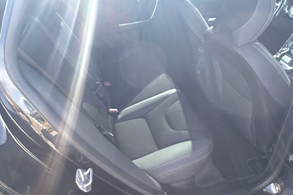 Volvo V60 16 of 20