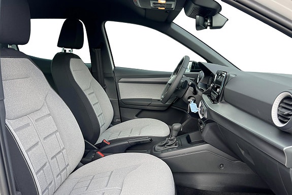 Seat Arona 14 of 25