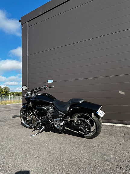Yamaha XV1700 1.7 6 of 9