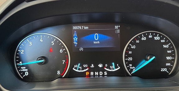 Ford Ecosport 15 of 26