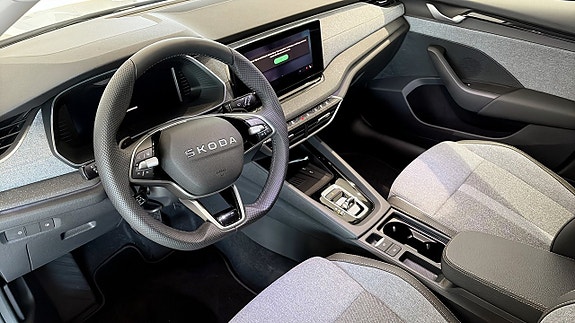 Skoda Octavia 5 of 9
