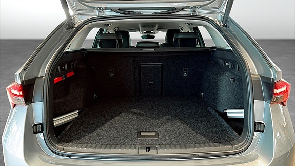 Skoda Octavia 9 of 9