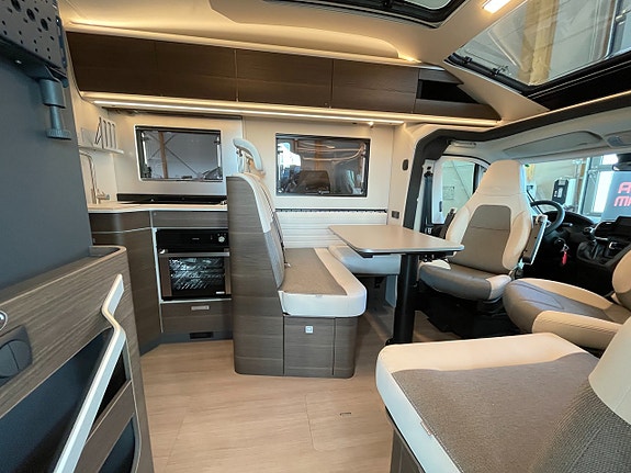 Adria Coral Supreme 670 SL / ALDE-Diesel / Automat 180hk / Ugn / Adaptiv / 7 of 30