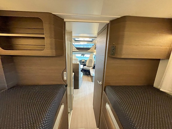 Adria Coral Supreme 670 SL / ALDE-Diesel / Automat 180hk / Ugn / Adaptiv / 17 of 30