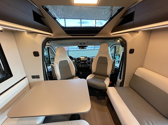 Adria Coral Supreme 670 SL / ALDE-Diesel / Automat 180hk / Ugn / Adaptiv / 26 of 30