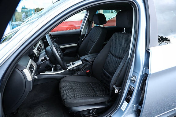 BMW 320d 9 of 19