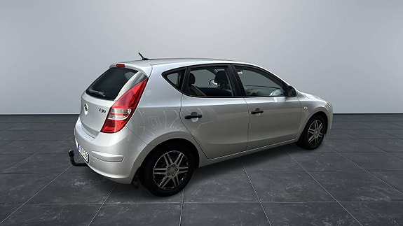 Hyundai i30 4 of 8