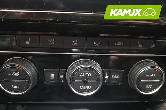 Volkswagen Passat 25 of 25