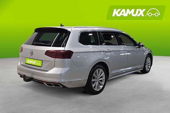 Volkswagen Passat 4 of 25