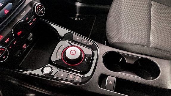 Kia e-Soul 11 of 14