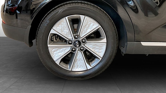 Kia e-Soul 8 of 14
