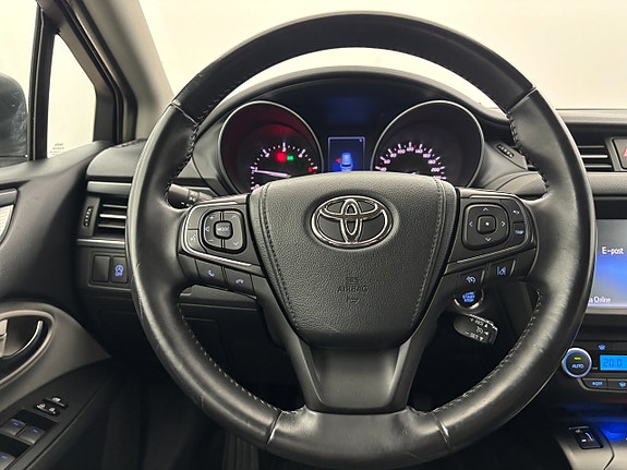 Toyota Avensis 13 of 22