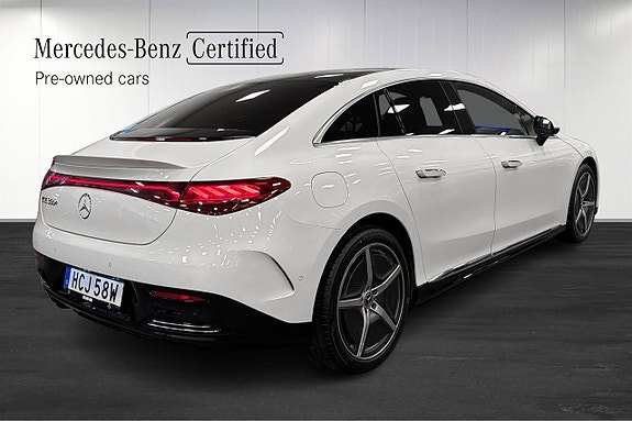 Mercedes-Benz EQE350+ 3 of 17
