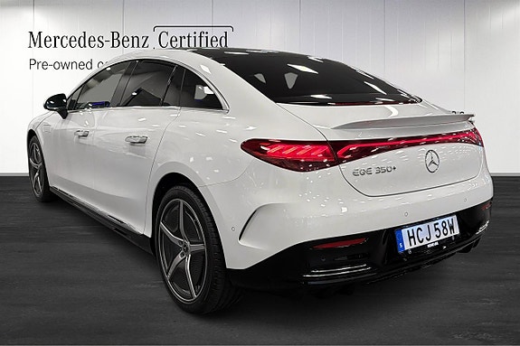 Mercedes-Benz EQE350+ 4 of 17