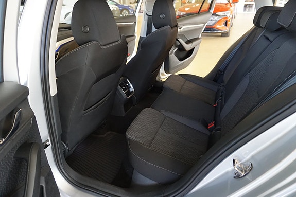 Skoda Octavia 4 of 13