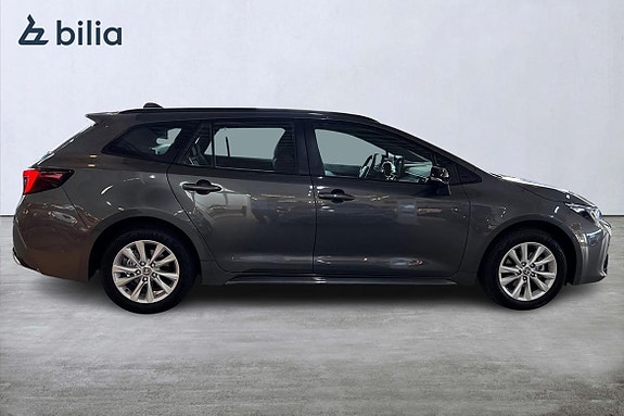 Toyota Corolla 16 of 21