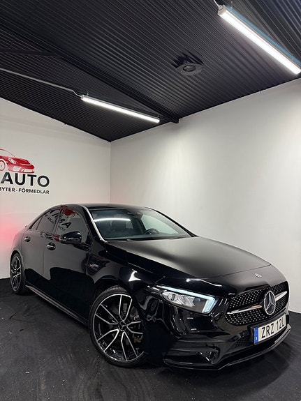 Mercedes-Benz A220 3 of 29