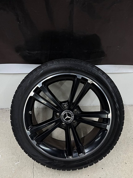 Mercedes-Benz A220 29 of 29