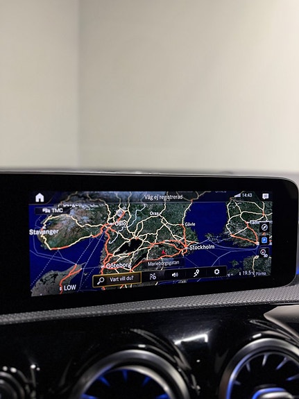 Mercedes-Benz A220 18 of 29