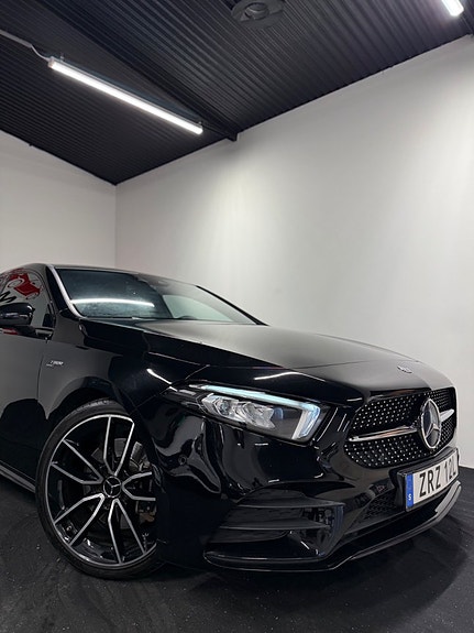 Mercedes-Benz A220 4 of 29