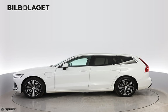 Volvo V60 2 of 19