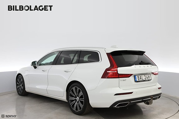 Volvo V60 3 of 19