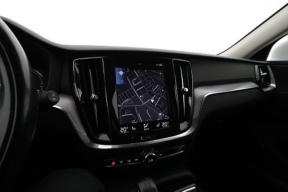 Volvo V60 12 of 19