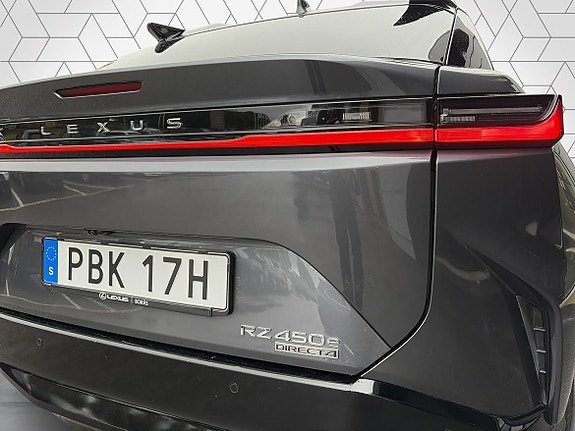 Lexus RZ450e 20 of 22