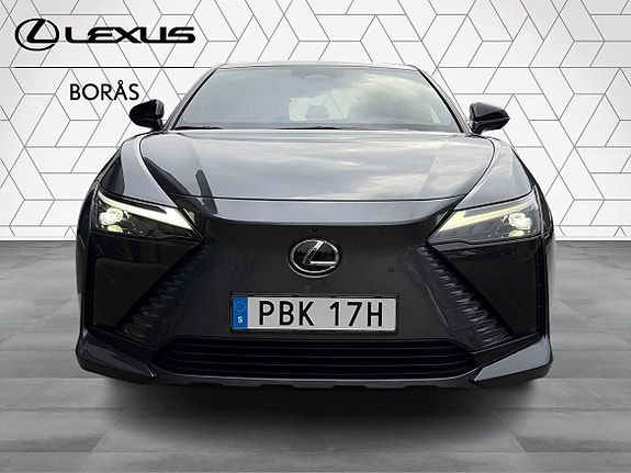 Lexus RZ450e 7 of 22