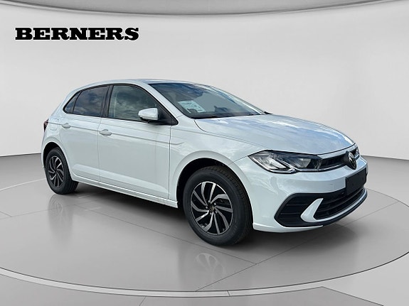 Volkswagen Polo 7 of 15