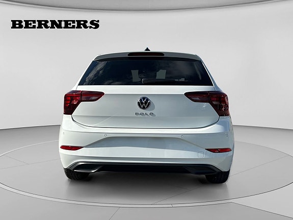 Volkswagen Polo 4 of 15