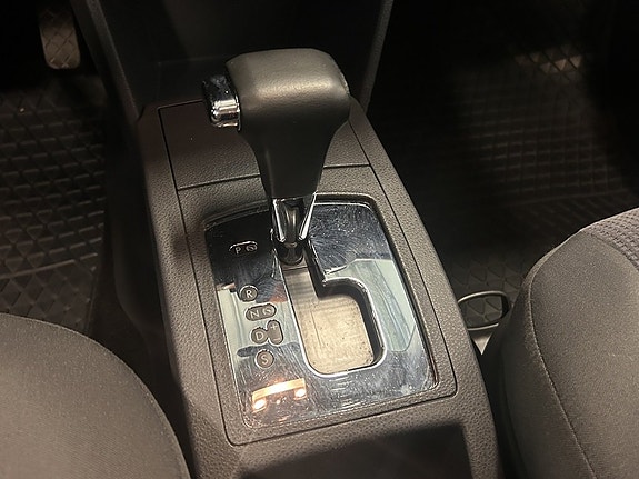 Volkswagen Polo 12 of 14